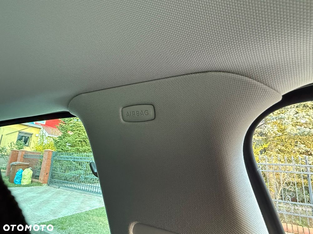 Skoda Superb 2.0 TDI DSG Exclusive - 22