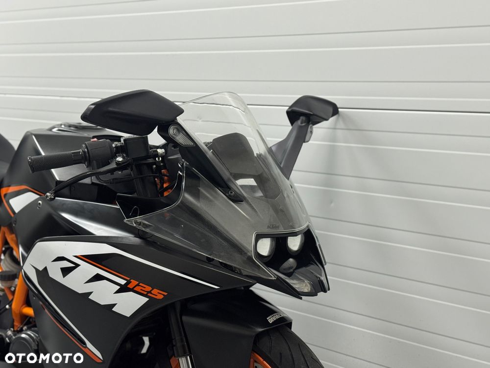 KTM RC 125 - 11