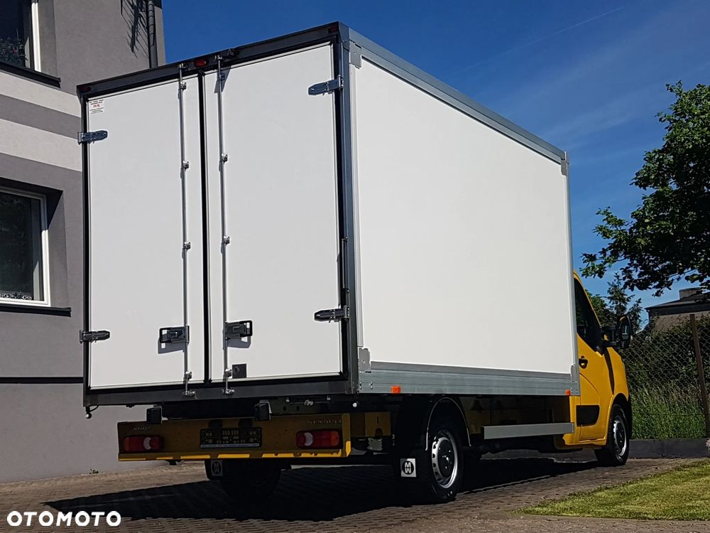 Renault MASTER KONTENER 8EP 4,22x2,24x2,24 KLIMA KRAJOWY MANUAL  6-BIEGÓW - 29