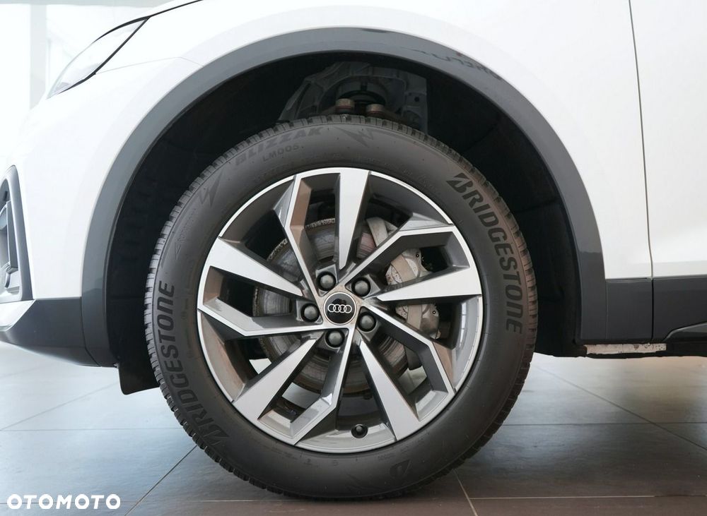 Audi Q5 Sportback - 8
