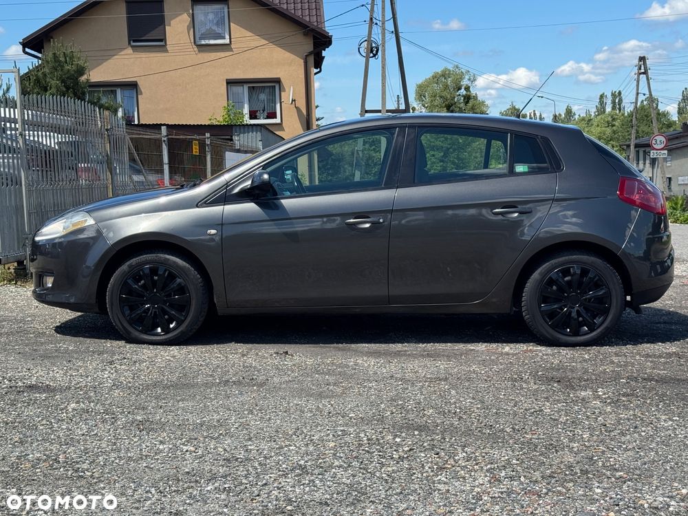 Fiat Bravo 1.4 16V Estiva Plus - 12