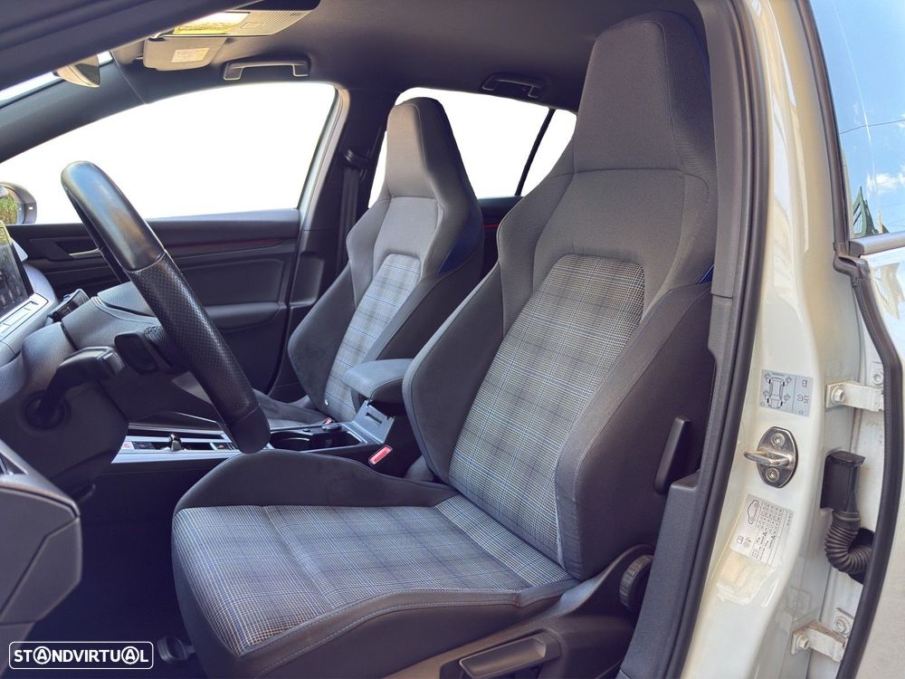 VW Golf 1.4 TSI GTE DSG - 11