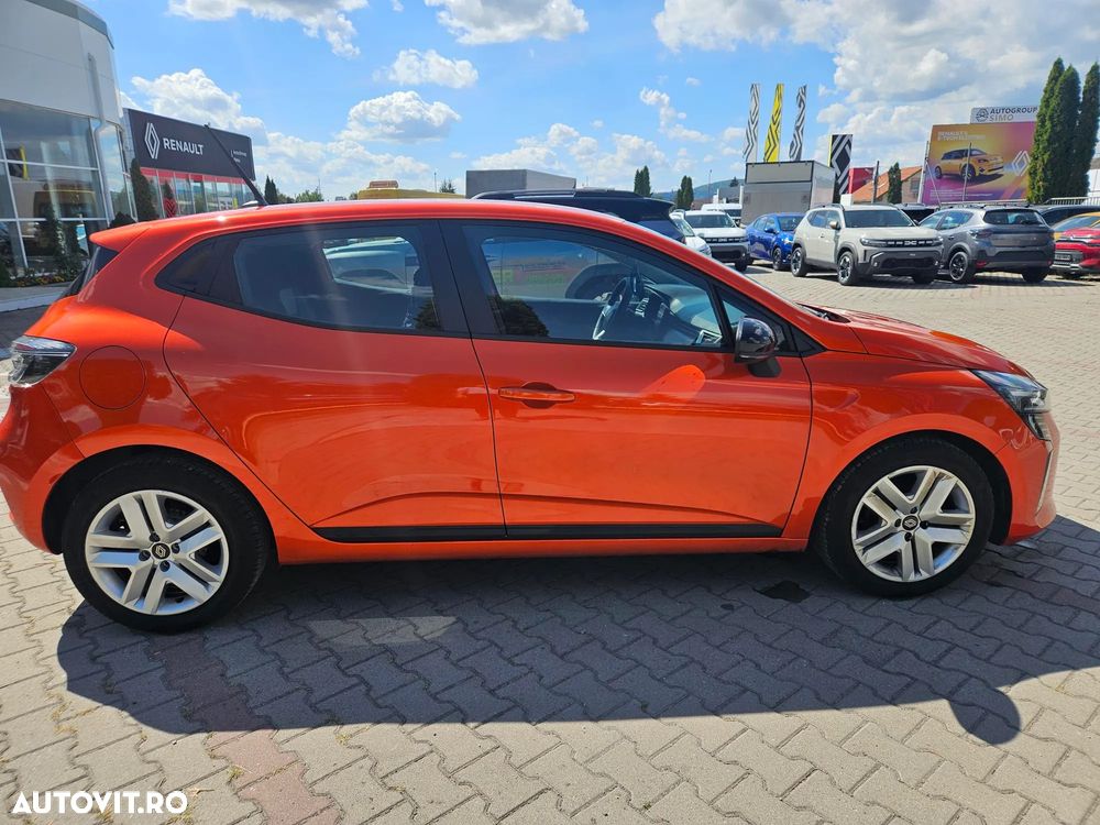 Renault Clio - 15