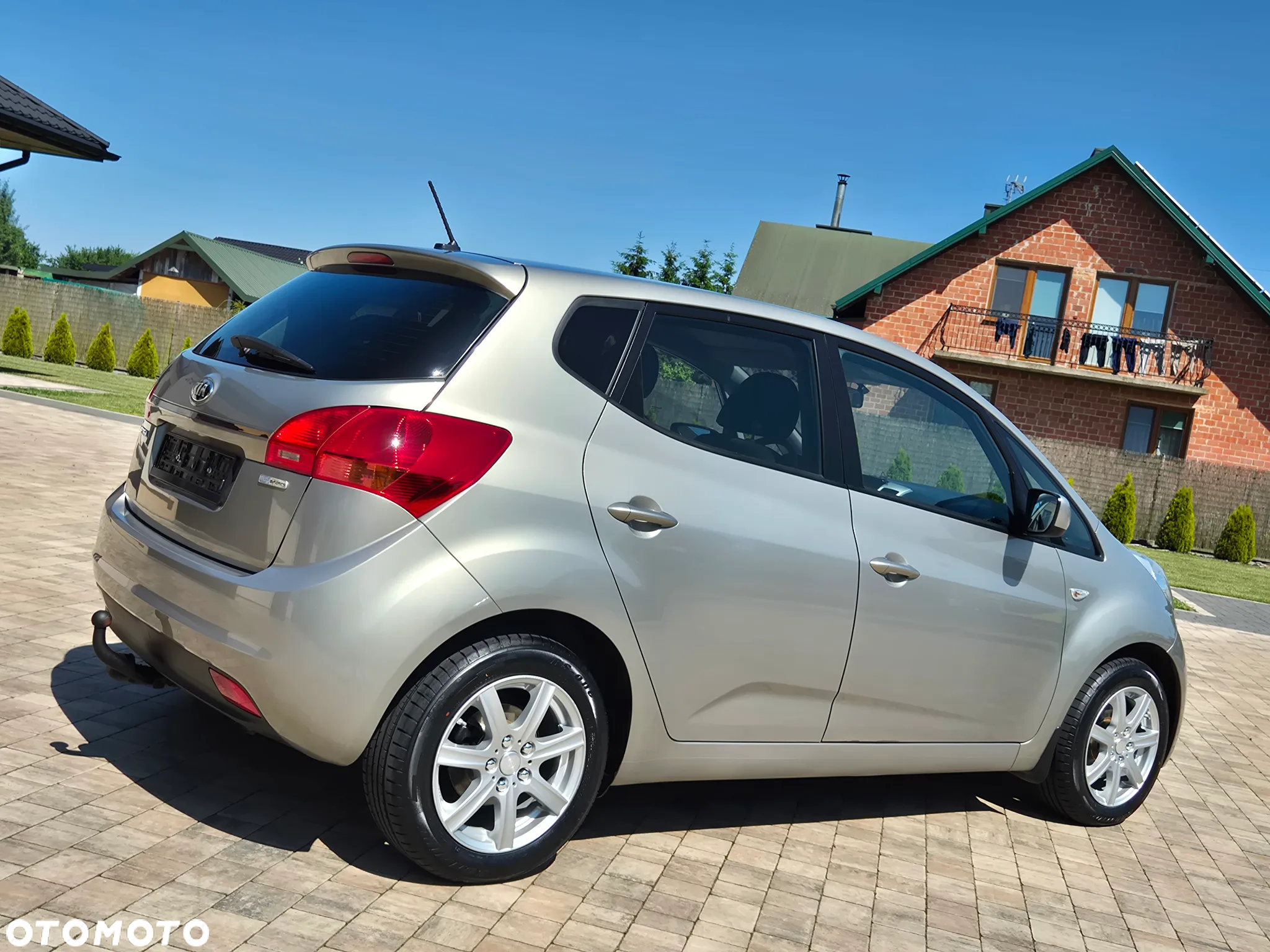 Kia Venga 1.4 CRDi 90 ISG Vision - 10