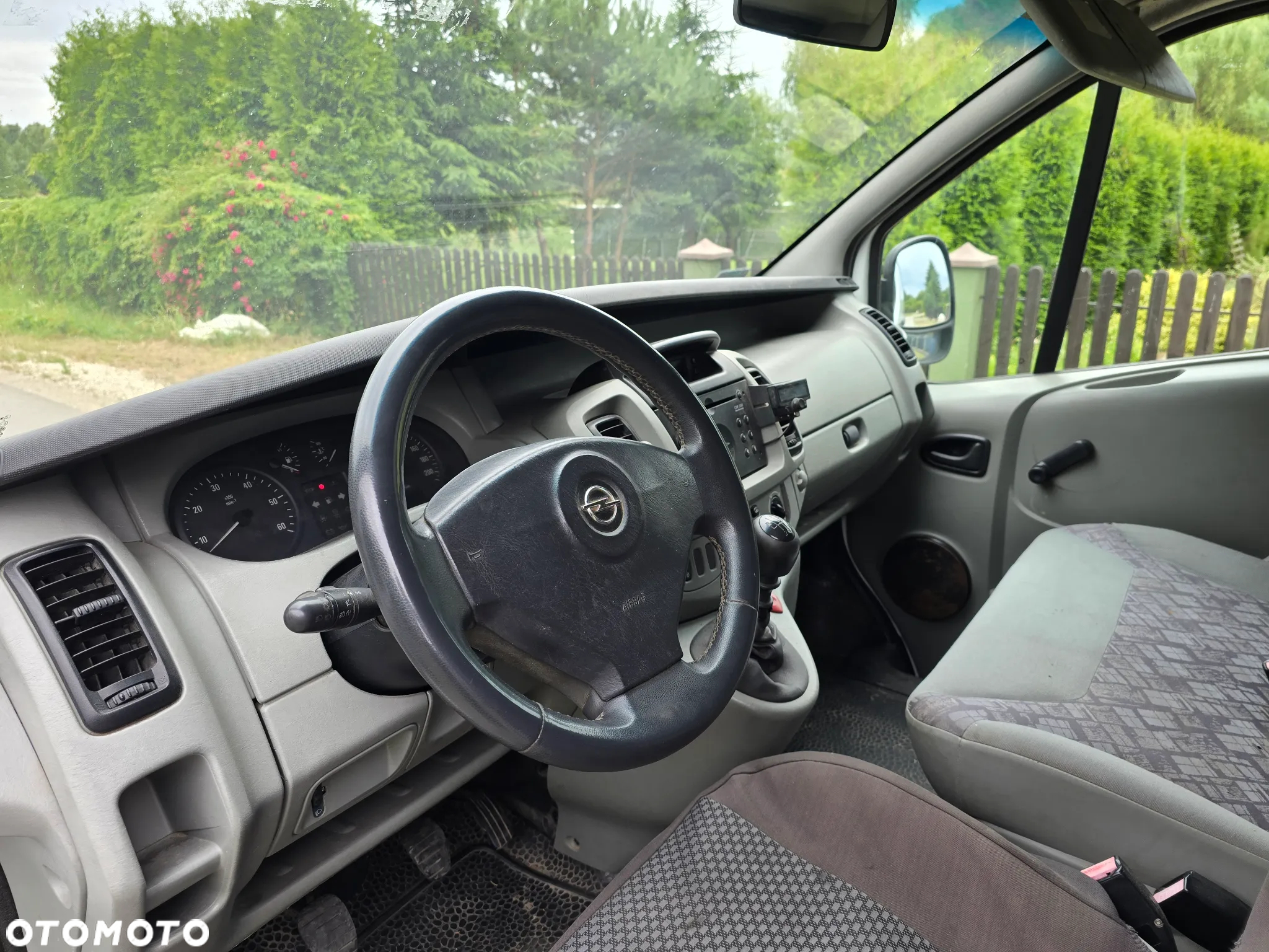 Opel Vivaro - 9