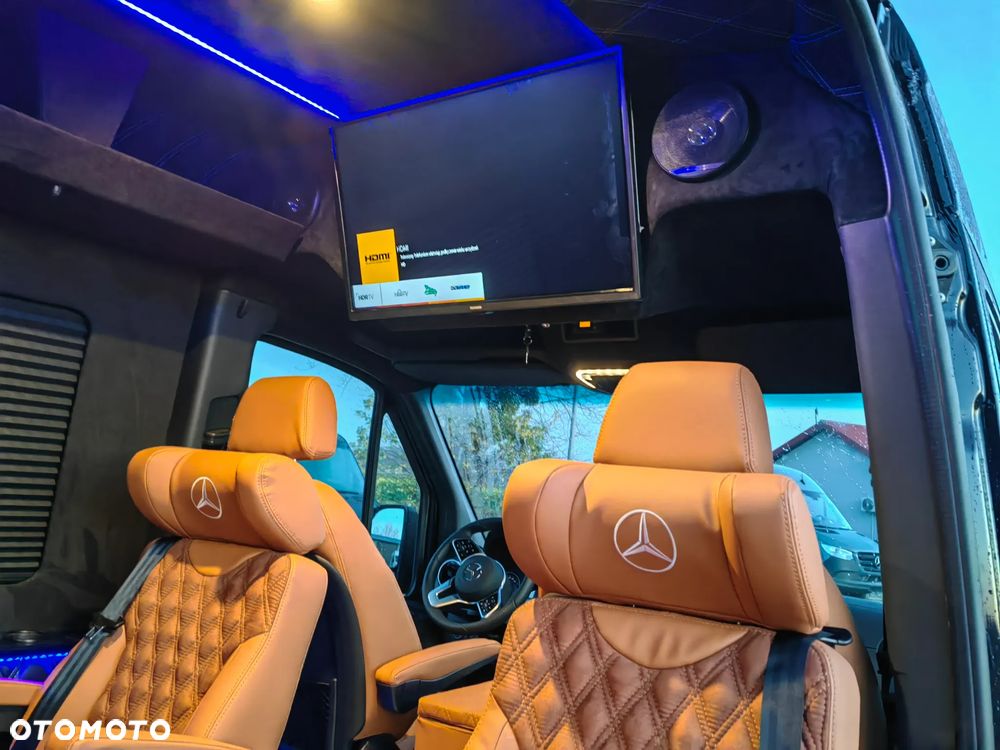 Mercedes-Benz Sprinter - 5