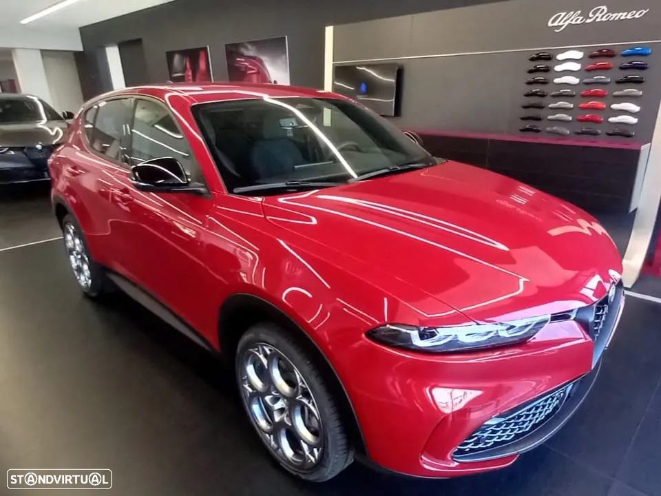 Alfa Romeo Tonale 1.3 Plug-In Hybrid Sprint e-AWD - 4