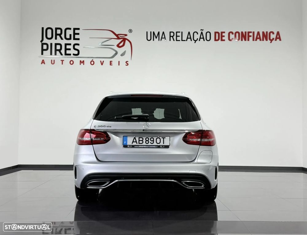 Mercedes-Benz C 300 de AMG Line - 13