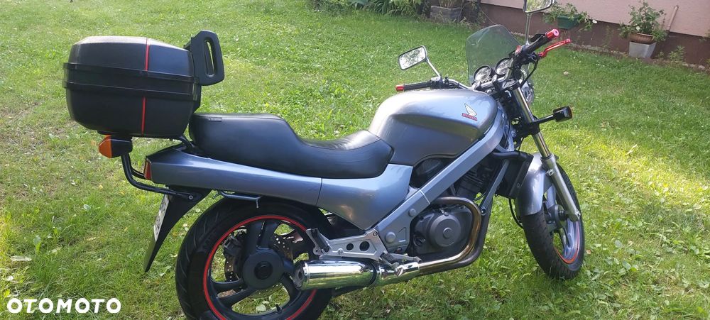 Honda NTV - 8