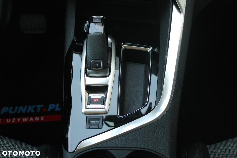 Peugeot 5008 - 19