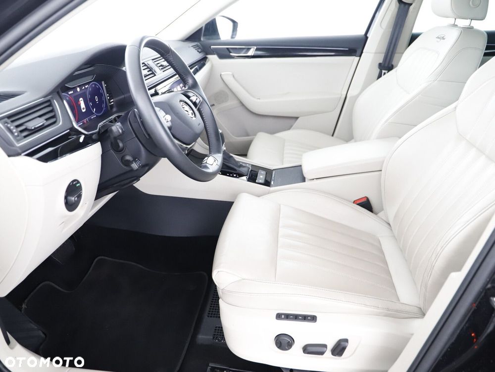 Skoda Superb 2.0 TDI SCR L&K DSG - 9