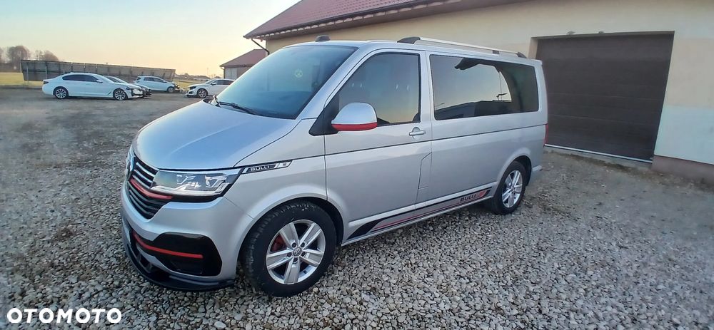 Volkswagen Caravelle 2.0 TDI L1 Comfortline DSG - 4