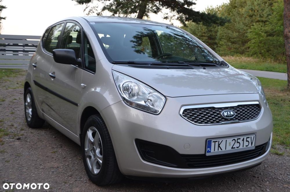 Kia Venga - 14