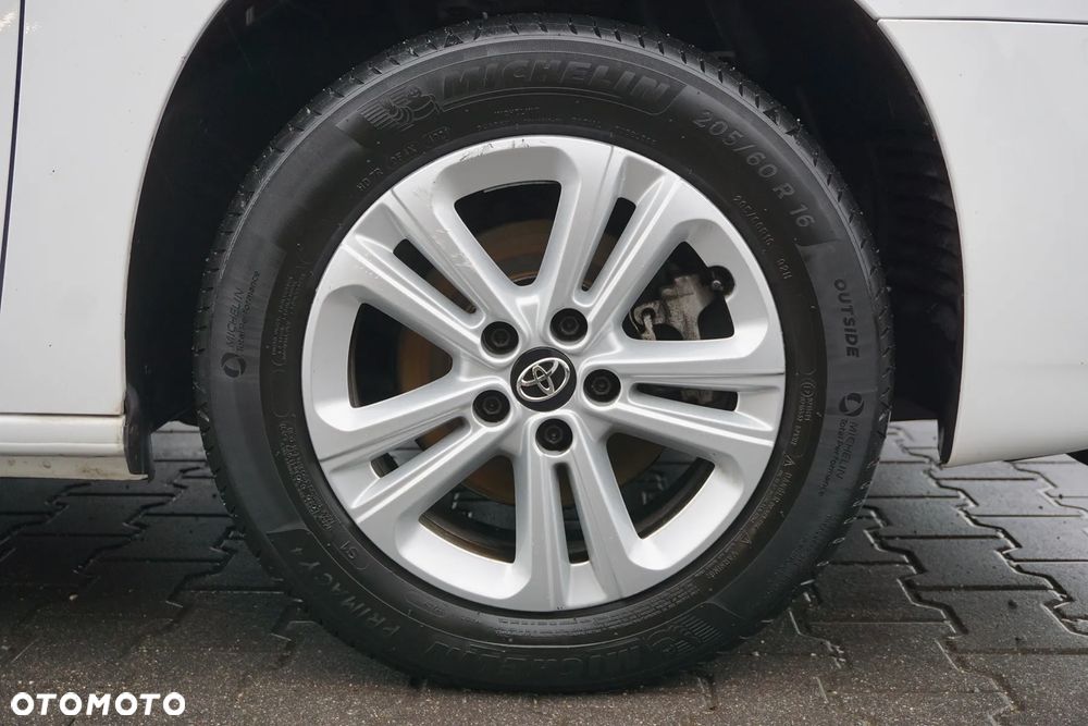 Toyota Proace City Verso 1.5 D-4D Business - 18