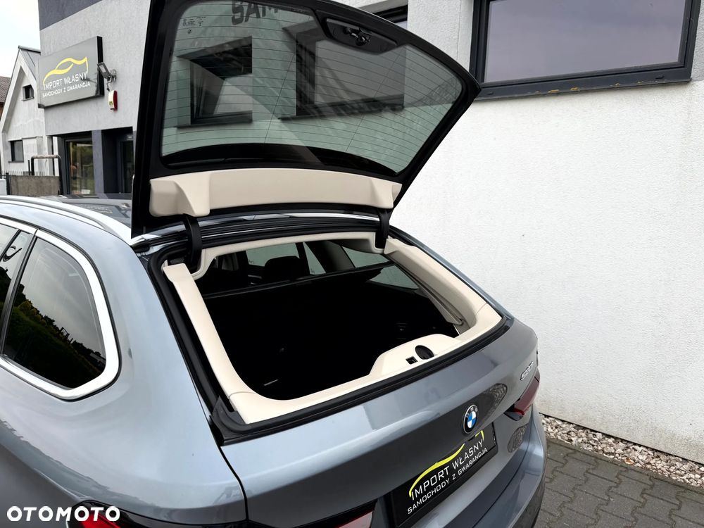 BMW Seria 5 520i - 38