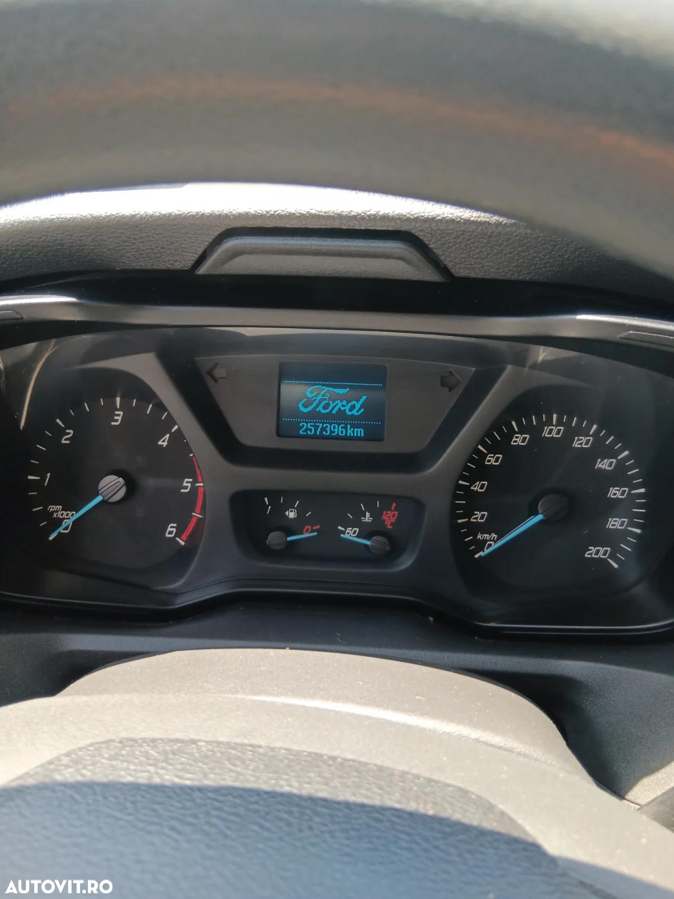 Ford TRANSIT - 4
