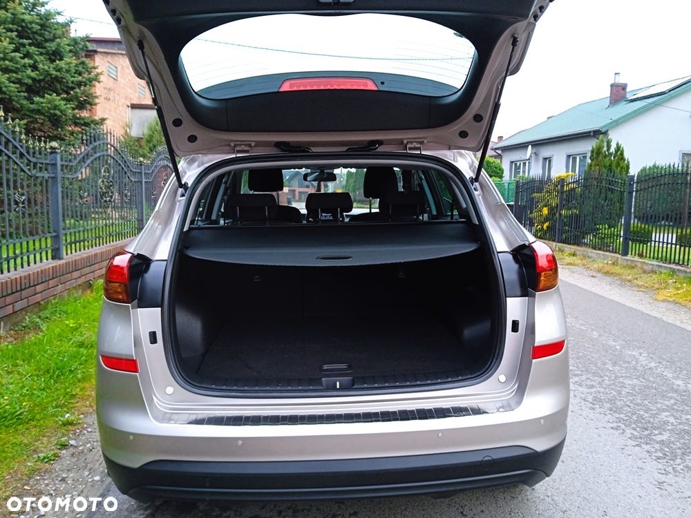 Hyundai Tucson 1.6 GDI BlueDrive Comfort 2WD - 23