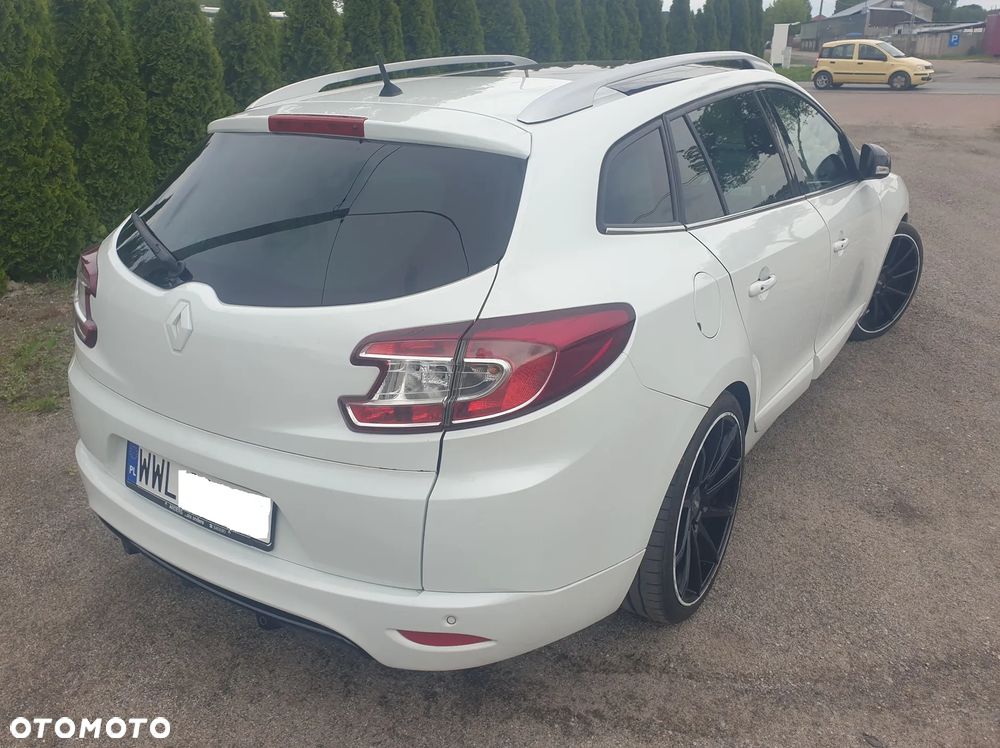 Renault Megane TCe 130 EDC Bose Edition - 6