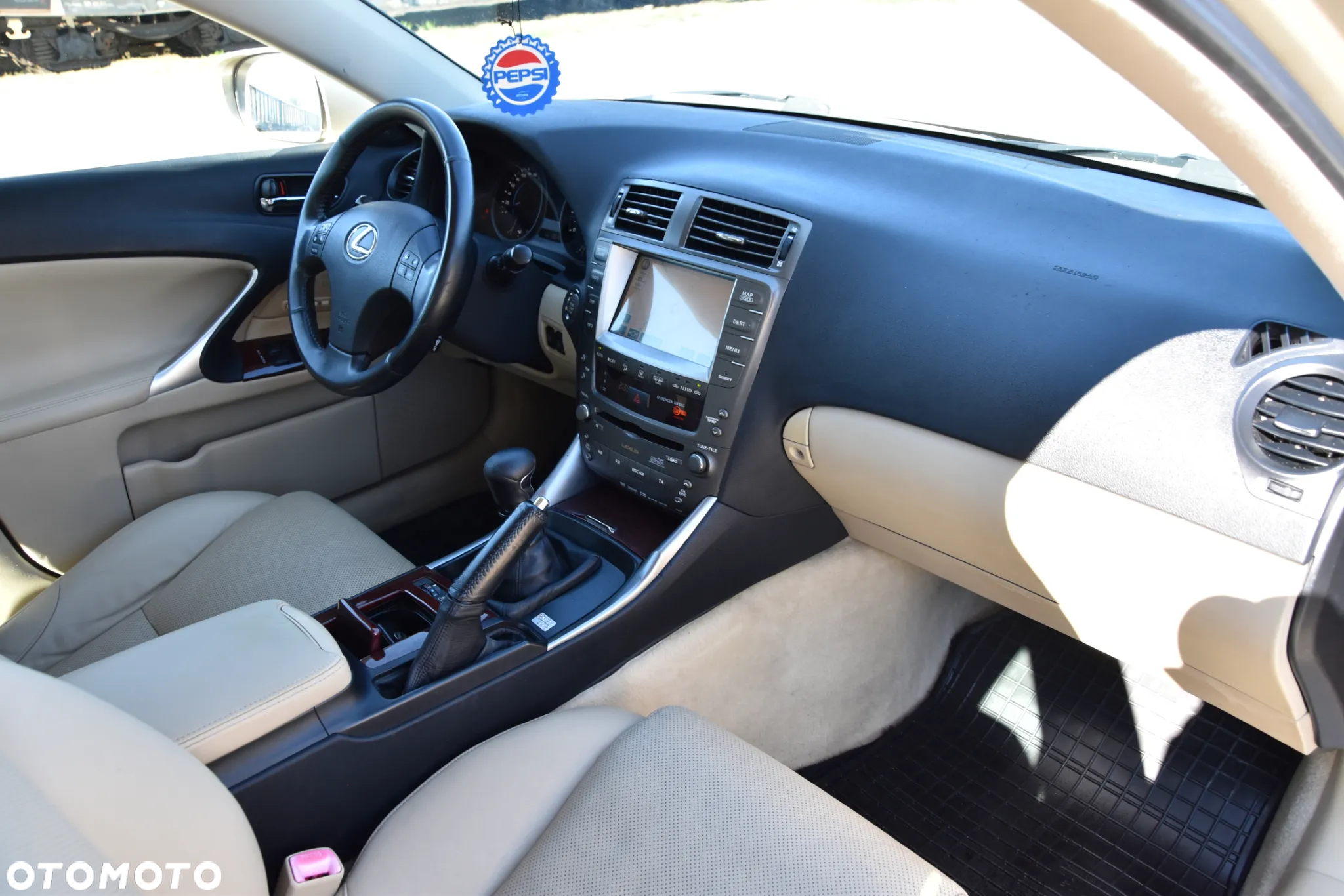 Lexus IS 250 Luxury Line - 18
