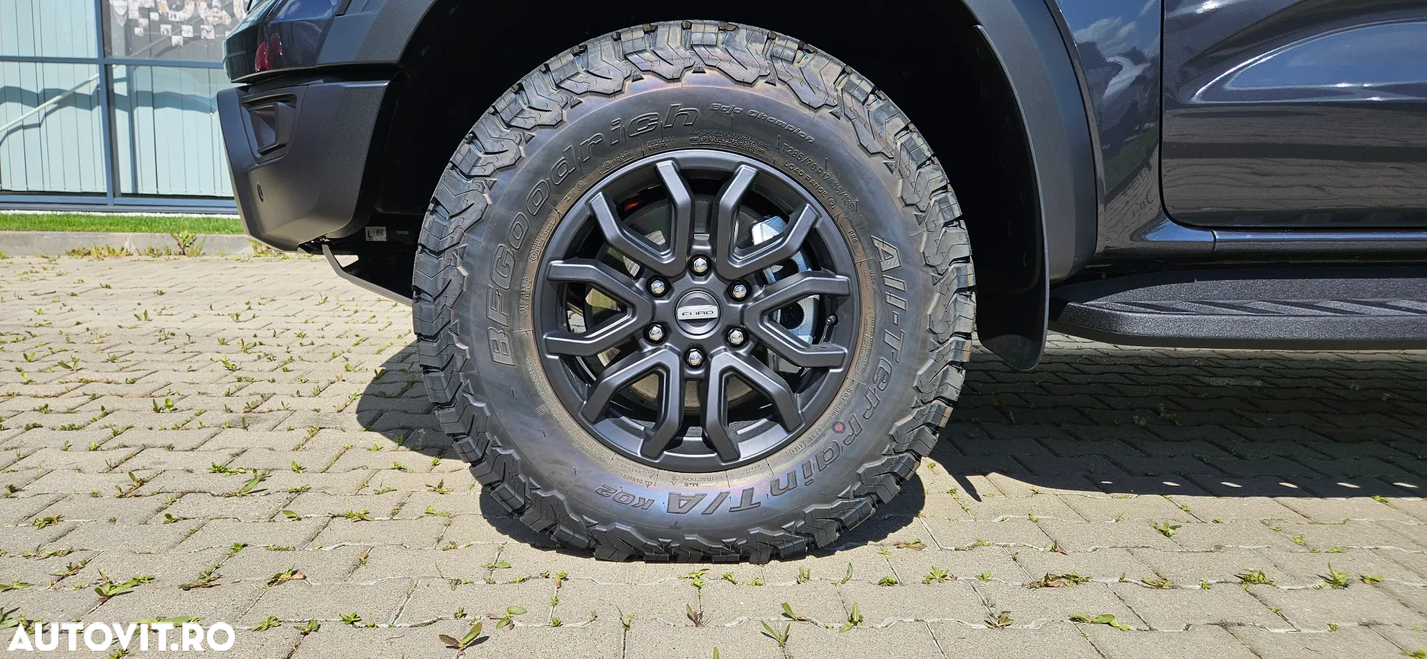 Ford Raptor - 11