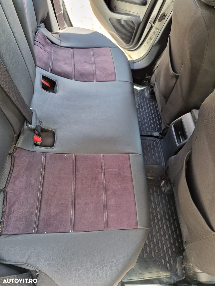 Toyota Corolla Sedan 1.5 TNGA MT Business - 19