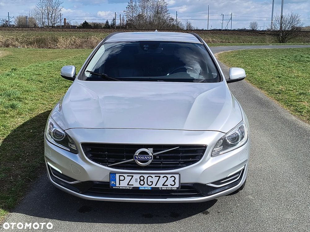 Volvo V60 D2 - 10