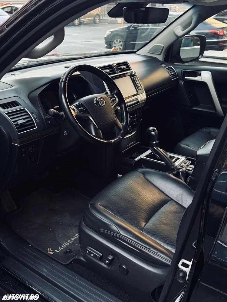 Toyota Land Cruiser 2.8l Turbo D-4D A/T Executive - 9