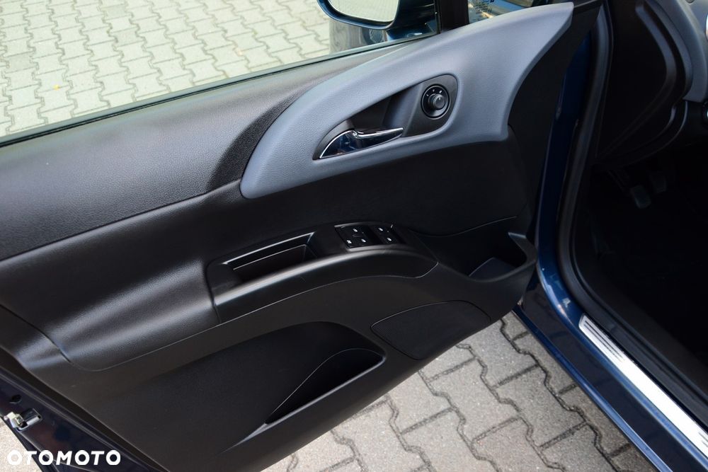 Opel Meriva - 17