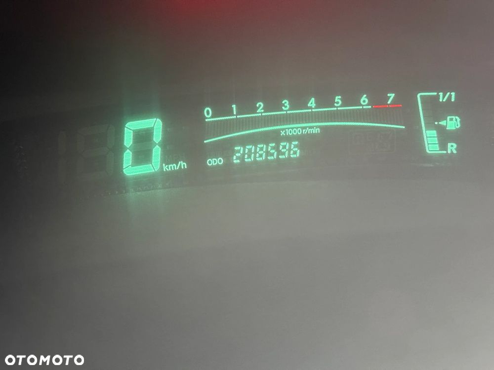 Toyota Yaris 1.0 Luna A/C - 19