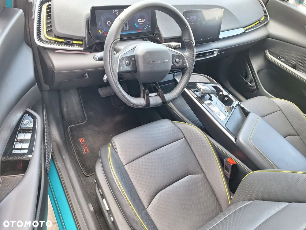 BAIC 5 Beijing 1.5T Comfort DCT - 6
