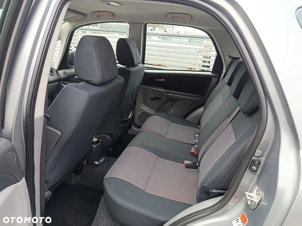 Suzuki SX4 - 19