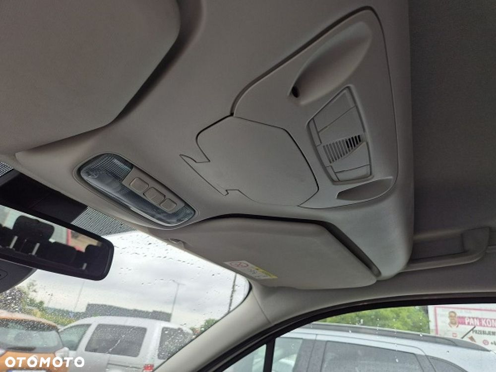 Ford Tourneo Connect Grand - 39