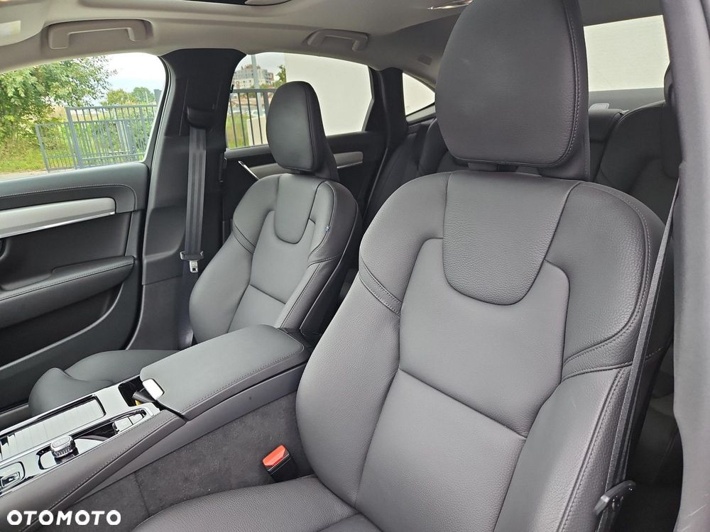 Volvo S90 - 18