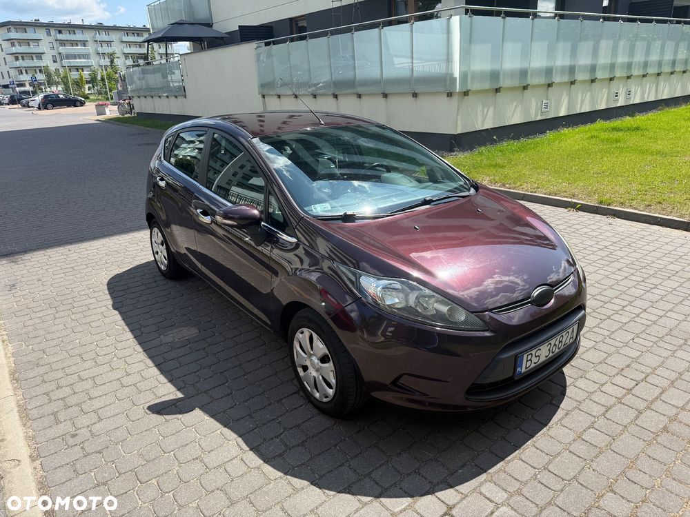Ford Fiesta 1.6 TDCi DPF Silver X plus (SVP) - 2