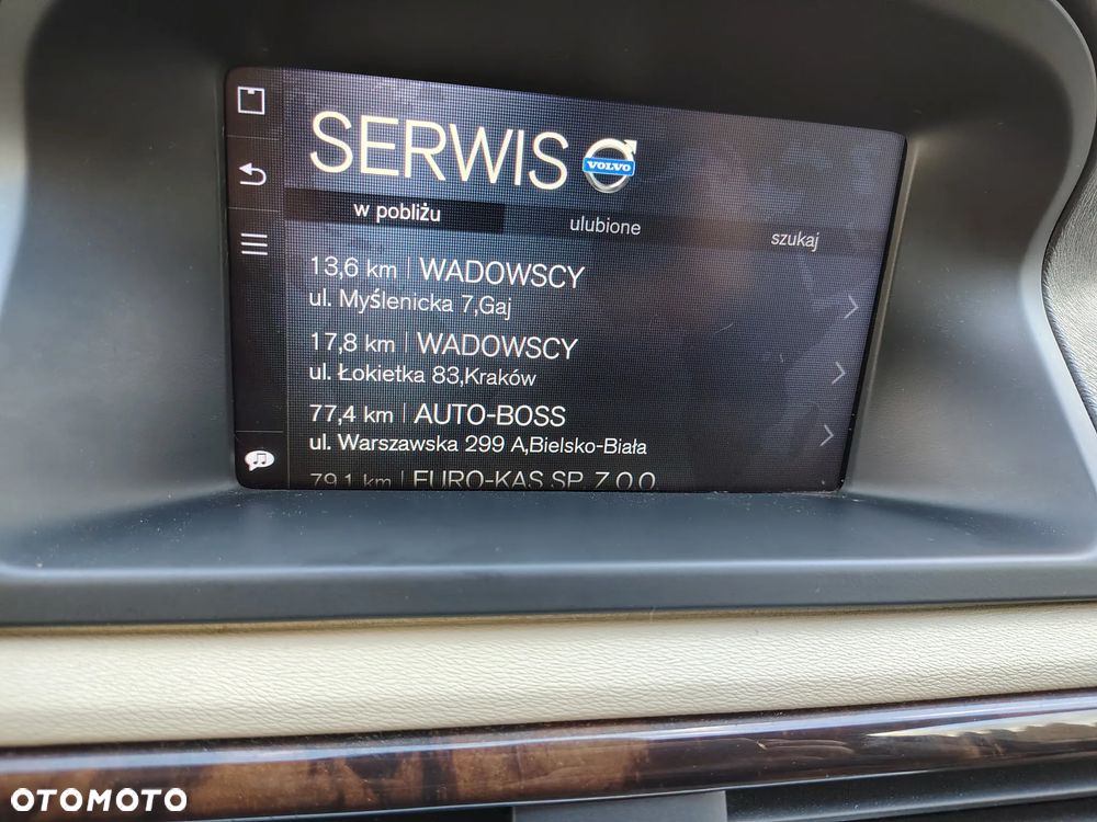 Volvo XC 70 3.2 AWD Momentum - 20