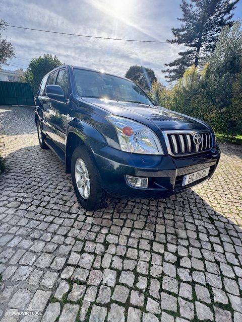 Toyota Land Cruiser 3.0 D-4D Pack CA - 3