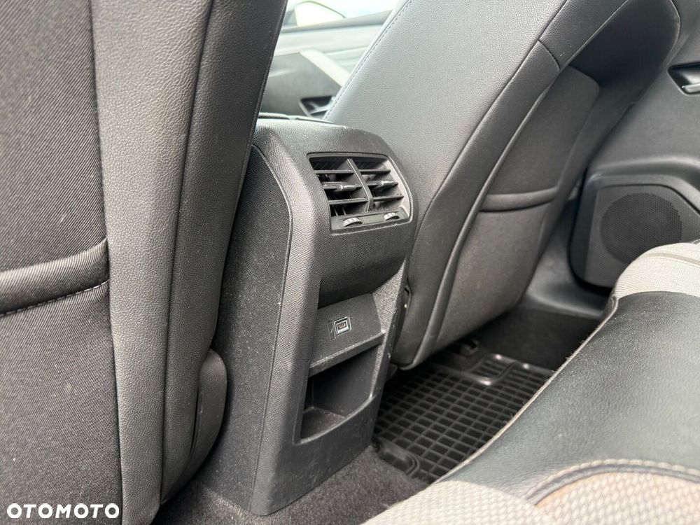 Opel Astra - 24