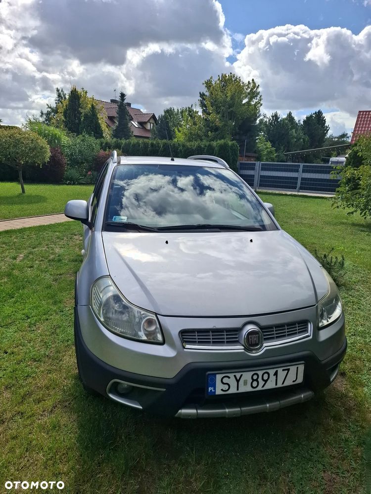 Fiat Sedici 1.6 16V 4x4 Emotion - 2