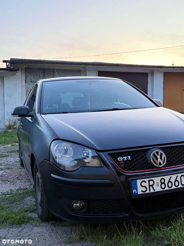 Volkswagen Polo - 3