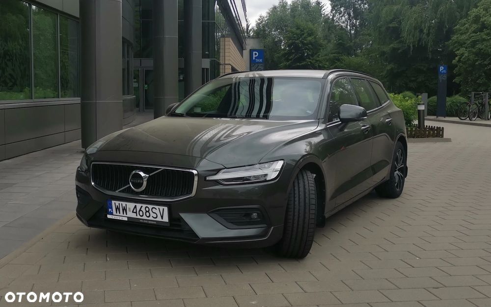Volvo V60 B4 D Momentum - 2