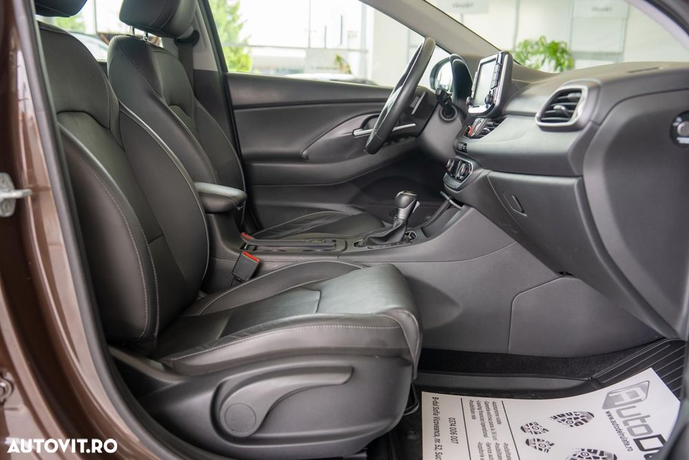Hyundai i30 - 12