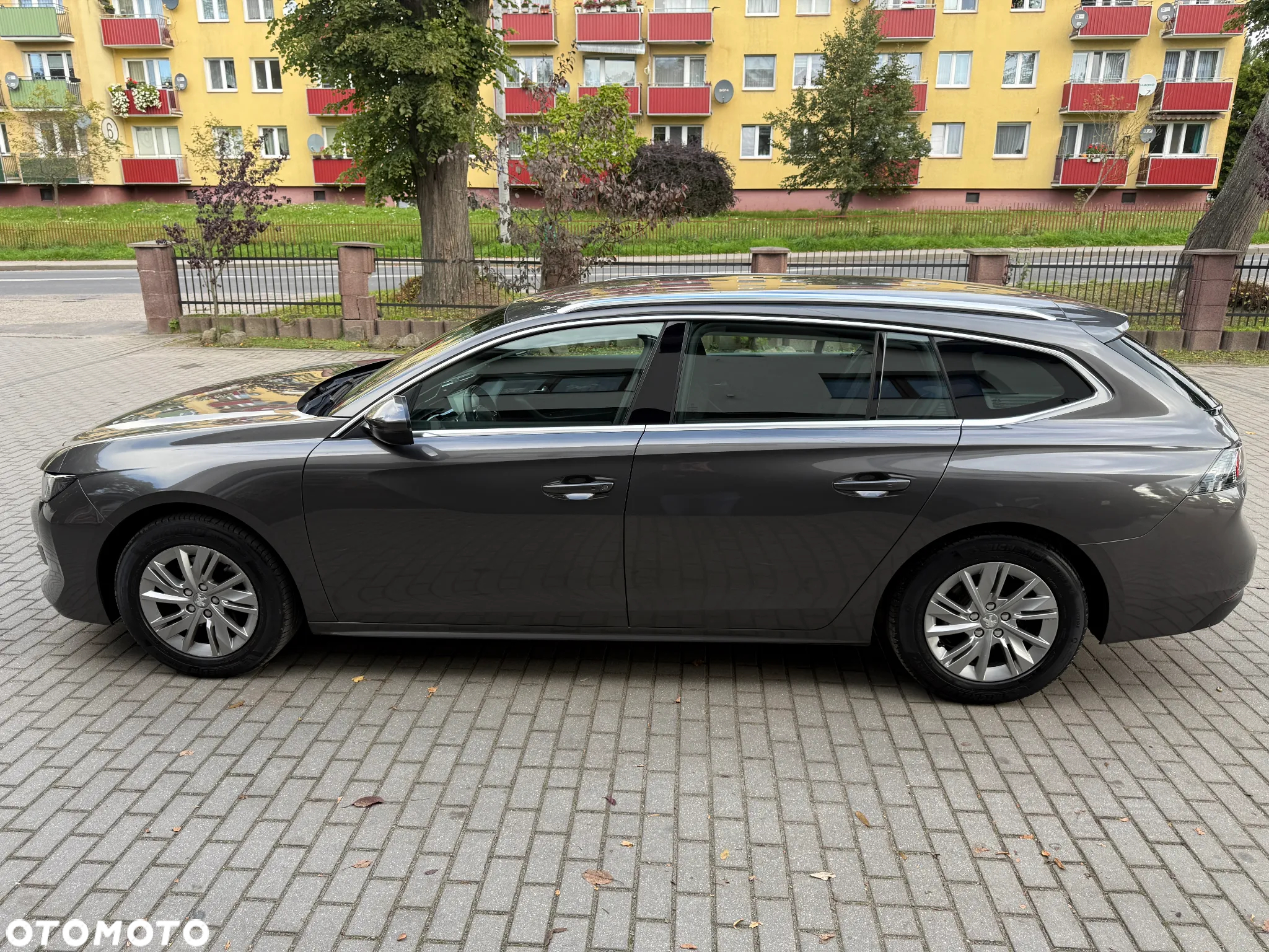 Peugeot 508 1.2 PureTech Active S&S EAT8 - 10