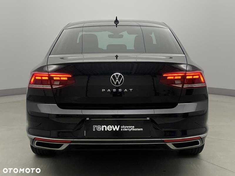 Volkswagen Passat - 3