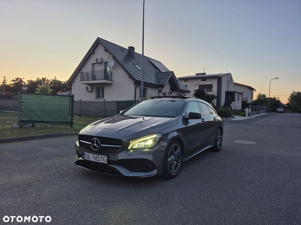 Mercedes-Benz CLA 200 7G-DCT AMG Line - 5