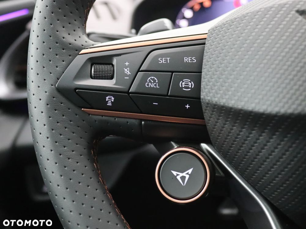 Cupra Terramar 1.5 e-Hybrid DSG VZ - 16