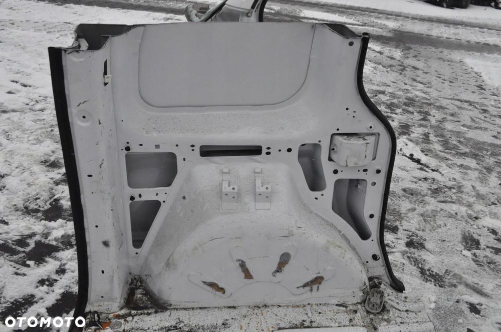 MERCEDES CITAN W415 PAS BŁOTNIK CAŁY TYŁ DUPA - 7