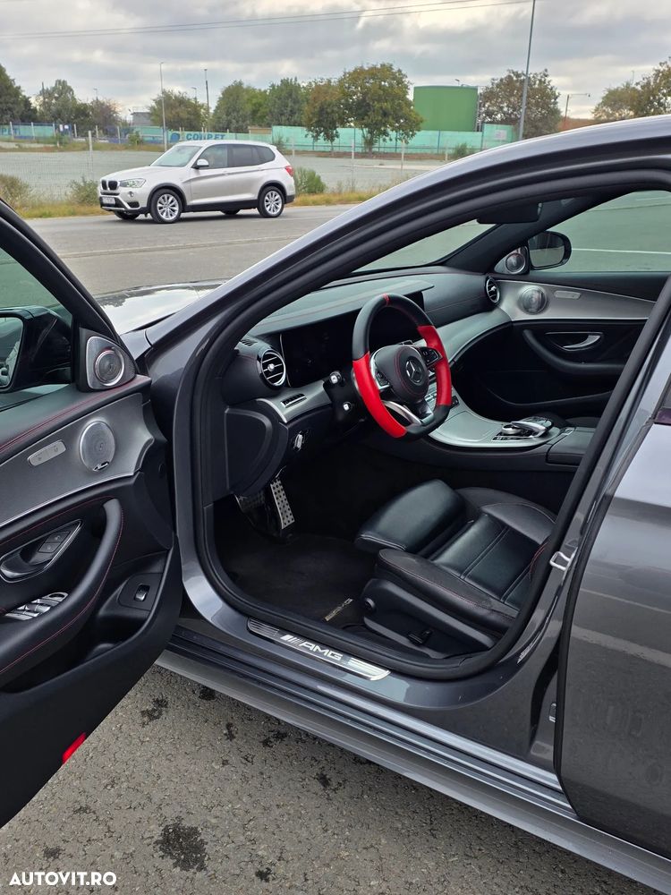 Mercedes-Benz E 43 AMG 4MATIC Aut. - 15