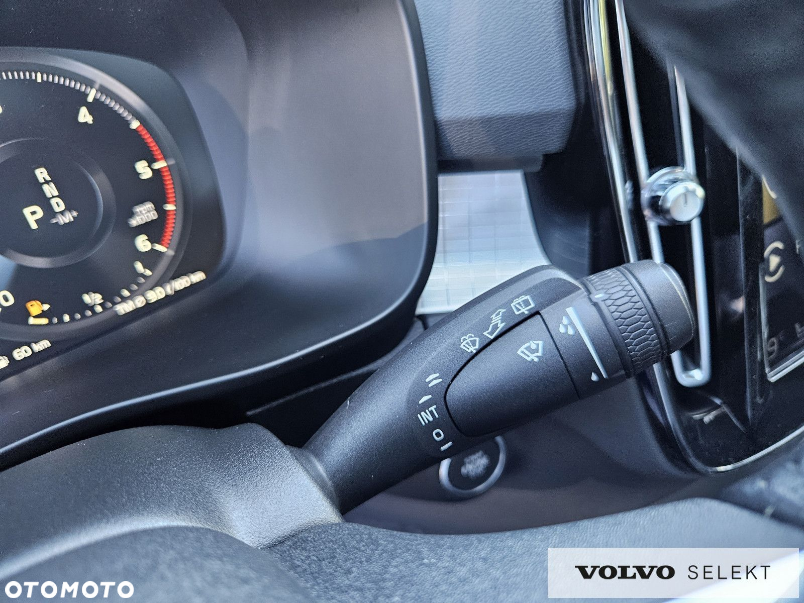 Volvo XC 40 - 24