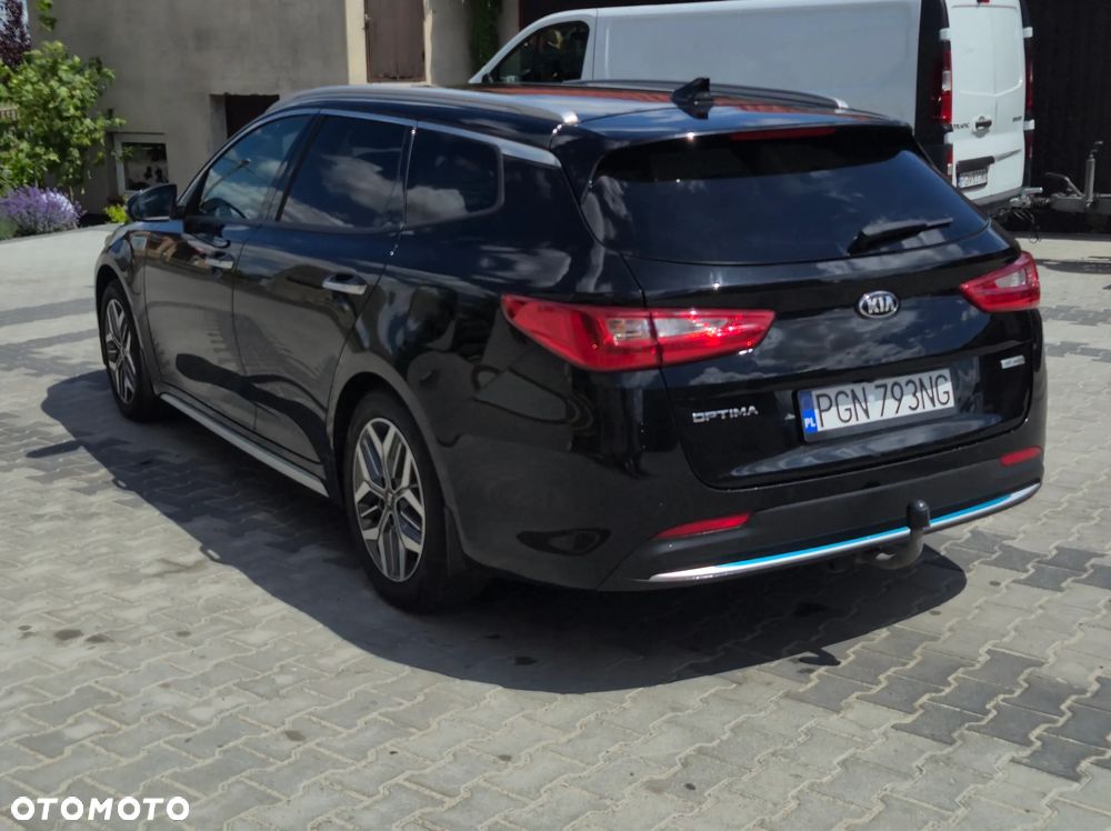 Kia Optima Sportagon 2.0 GDI Spirit - 21