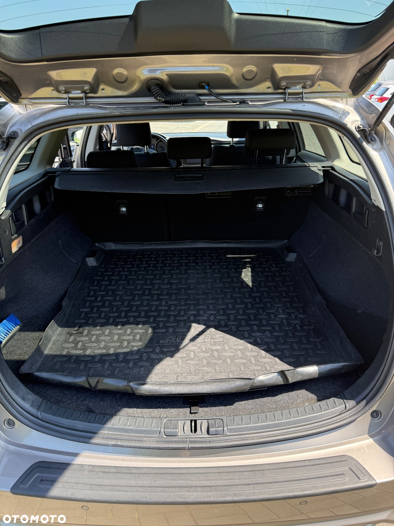 Toyota Auris Hybrid 135 Dynamic - 10